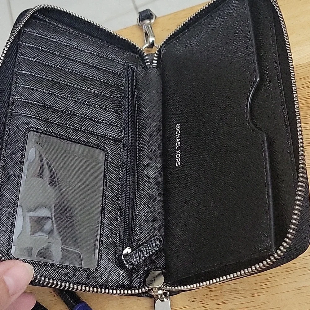 Michael Kors Wristlet - Picture 2 of 5